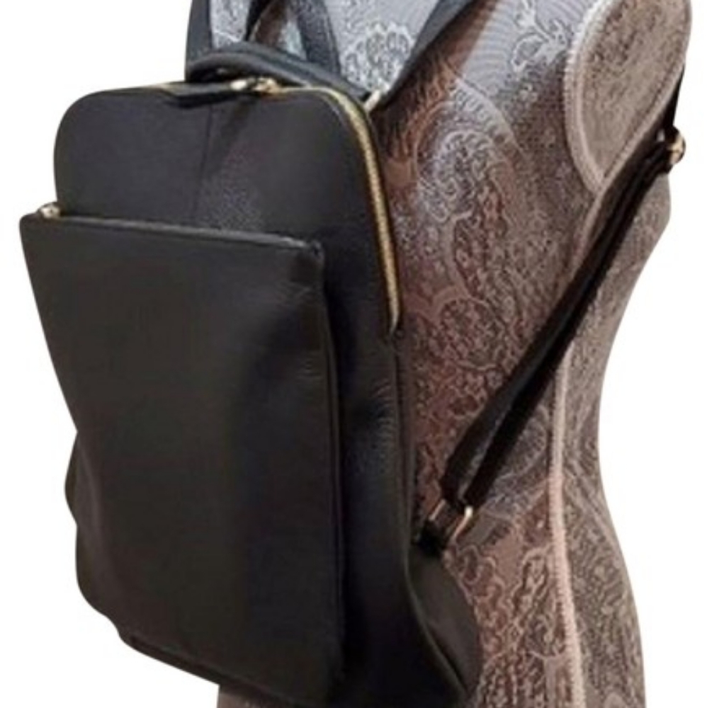 L.Credi Genuine Leather Black Slim Bag
